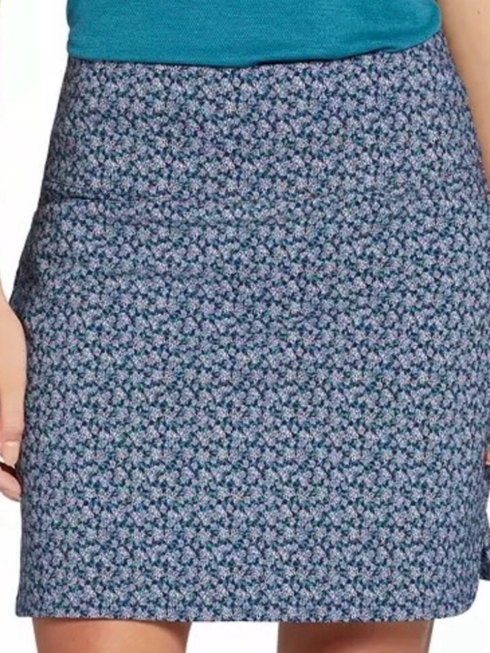 Walter Hagen 17” Sculpt Skort        Dogwood Ditsy
